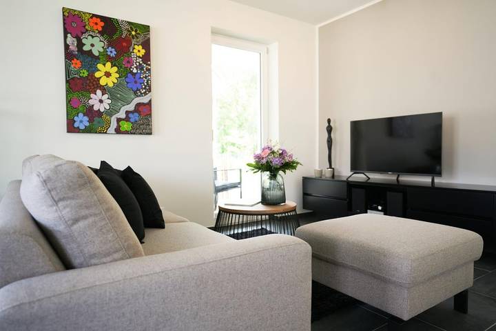 Entire apartment, Hygge Flow-  für bis zu 4 Personen mit Whirlpool  und Sauna - Haustiere herzlich willkommen, Garten umzäunt in Nordhorn, Landkreis Grafschaft Bentheim