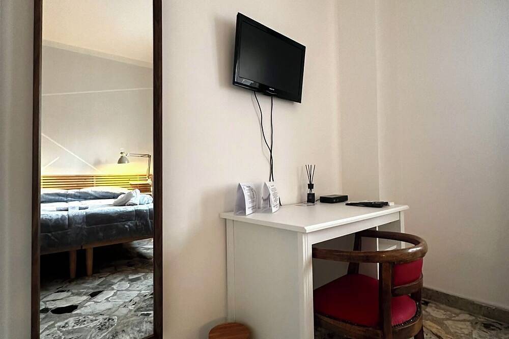 Three Bridges B&B in Taranto, Gulf of Taranto