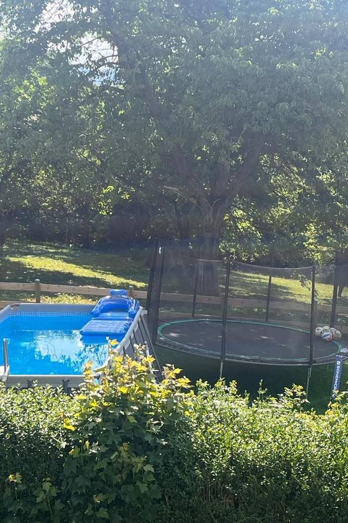 Ferienwohnung für 6 Personen, mit Terrasse und Garten sowie Pool in Bad Wildungen - 2