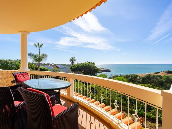 Villa pour 8 personnes, avec balcon ainsi que jardin et sauna à Ferragudo - 3