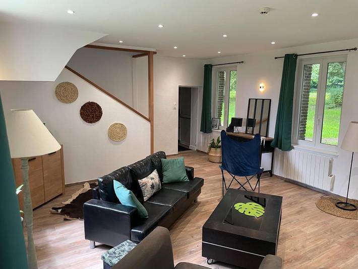 Location de vacances pour 14 personnes, avec Terrasse ainsi que Jardin et Vue à Manneville-ès-Plains