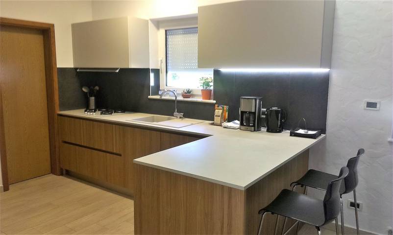 Ferienhaus für 6 Personen, mit Ausblick und Pool sowie Garten in Kosinozici