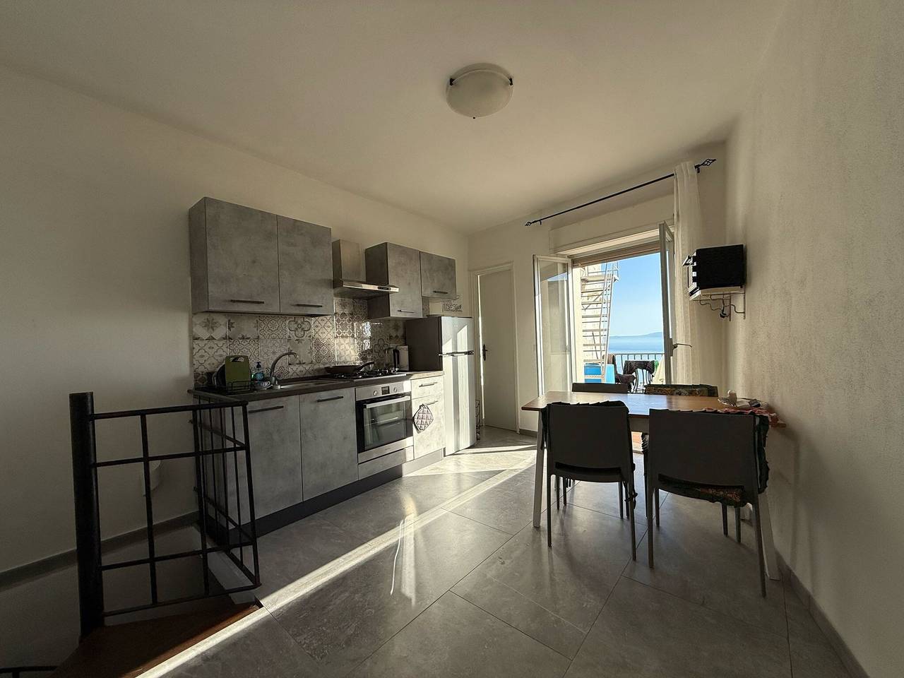 Ferienhaus 'Casa Mark' mit Meerblick, Wlan und Klimaanlage in Forza d'Agrò, Messina Provinz