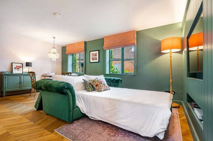 The Cottage · Luxury Romantic Retreat in Idyllic Rural Location in Northamptonshire