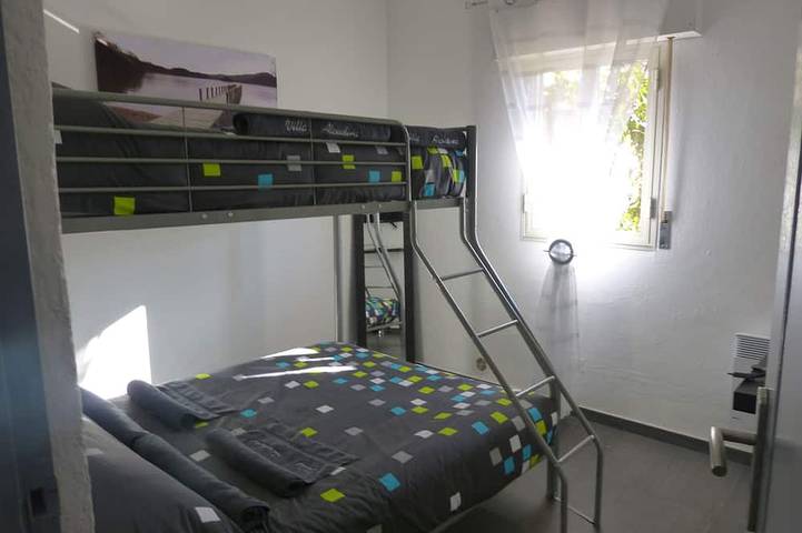 Location de vacances pour 6 personnes, avec Terrasse et Piscine dans Sainte-Lucie de Porto-Vecchio - 3