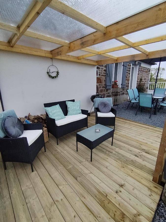 Location de vacances pour 4 personnes, avec vue et jardin à Gavray - 2