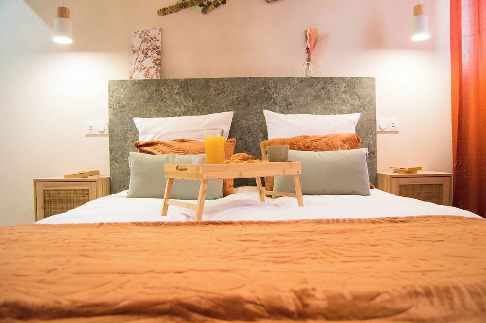 L'atelier vert - Balnéo, Luxe, Cozy, Proche Hypercentre in Troyes, Aube