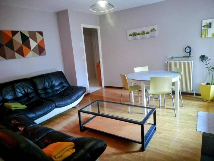 Gîte pour 4 personnes, avec vue et balcon à Lagnieu - 3