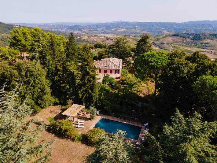 Villa per 12 persone, con giardino e piscina in Orvieto