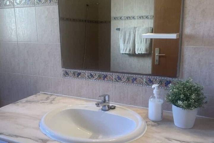 Entire apartment, Apartment with a view of Lago Esperanza (2) in platja dels Francesos (Alcúdia), Alcúdia