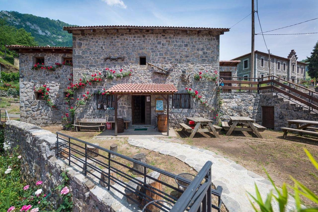 Hostal Peña Santa in Soto de Sajambre, Oseja de Sajambre