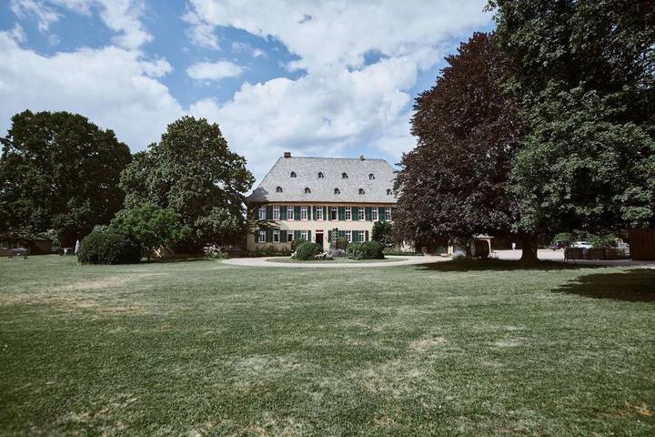 Hotel für 10 Personen, mit Terrasse und Garten in Eltville am Rhein