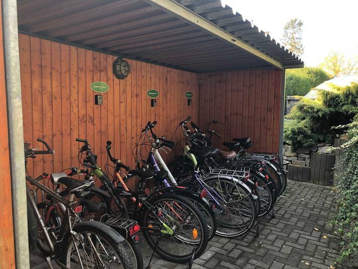 Ferienwohnung für 4 Personen, mit Balkon und Terrasse sowie Garten und Sauna in Bad Saarow - 2