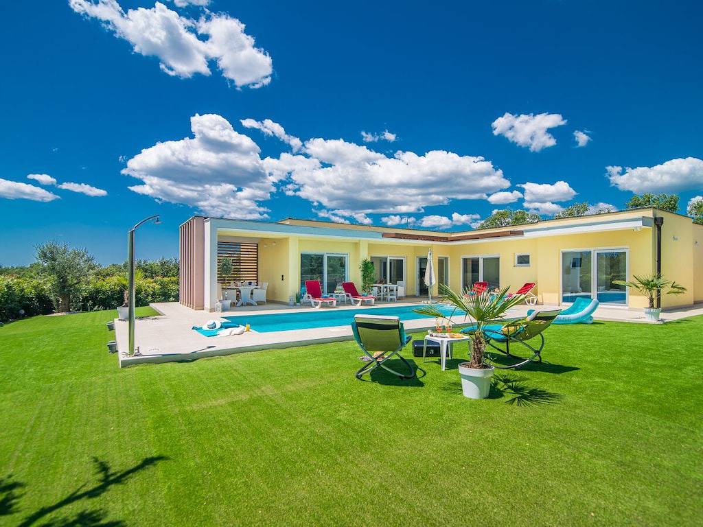 Ferienhaus mit 1 Schlafzimmer in Čabrunići, Svetvinčenat