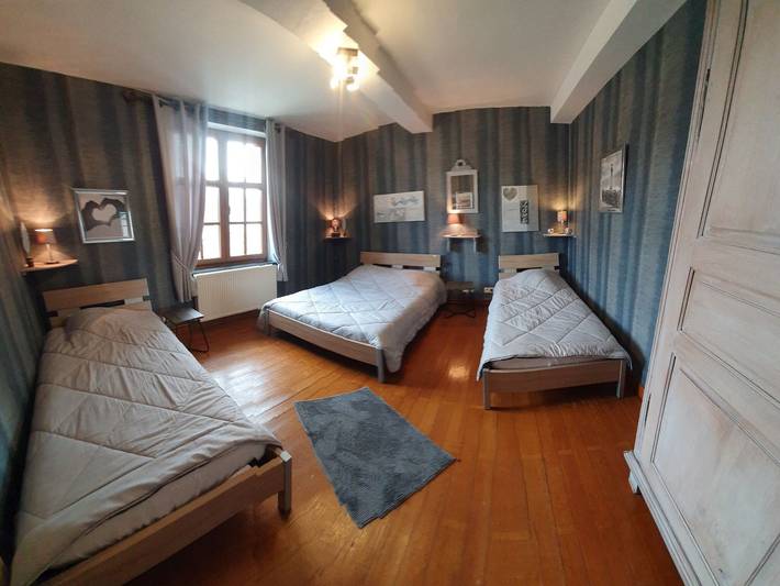 Location de vacances pour 8 personnes, avec jardin, animaux acceptés à Doische - 3