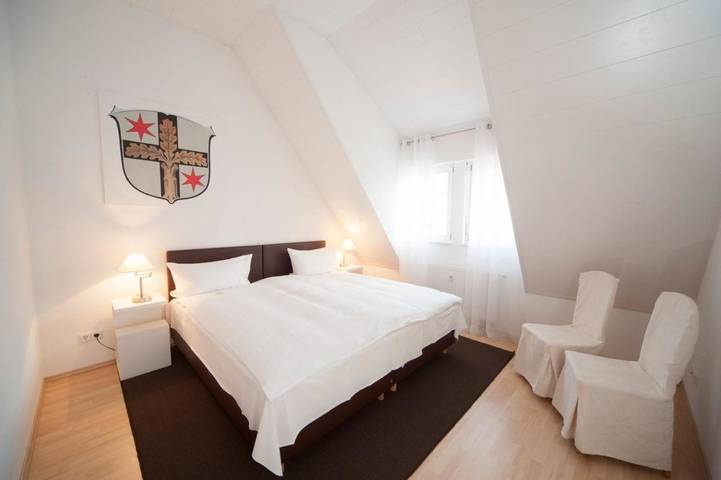 Ferienwohnung für 3 Personen, mit Terrasse und Garten sowie Sauna in Erbach im Odenwald