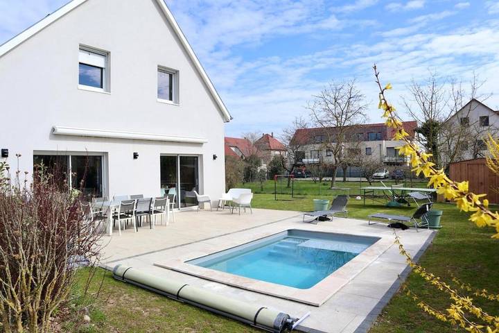 Maison de vacances pour 7 personnes, avec vue ainsi que jardin et piscine