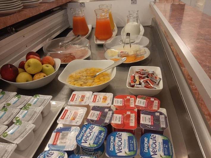 Hôtel pour 3 personnes, avec terrasse et jardin à Bourg-de-Péage - 3