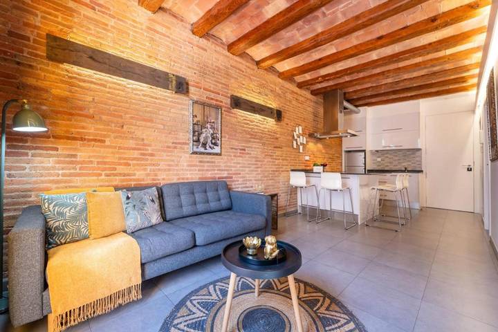 Apartahotel para 4 personas, con terraza en Barcelona