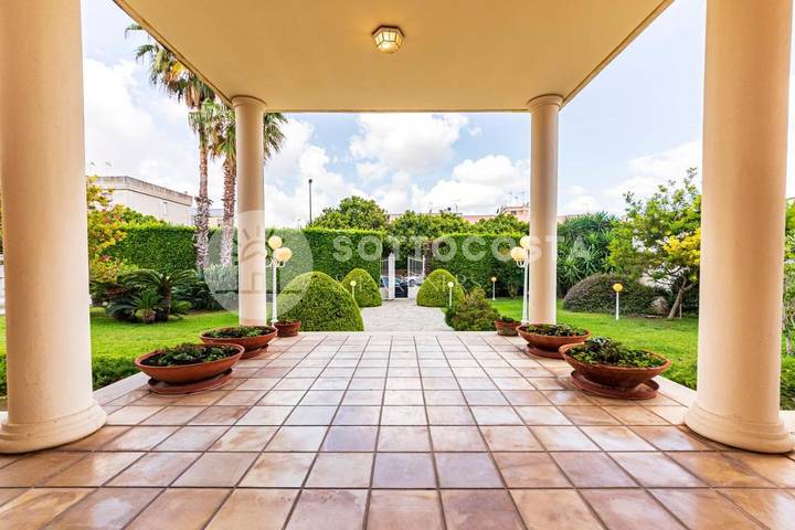 Location de vacances pour 5 personnes, avec vue et jardin, animaux acceptés à Calimera - 3