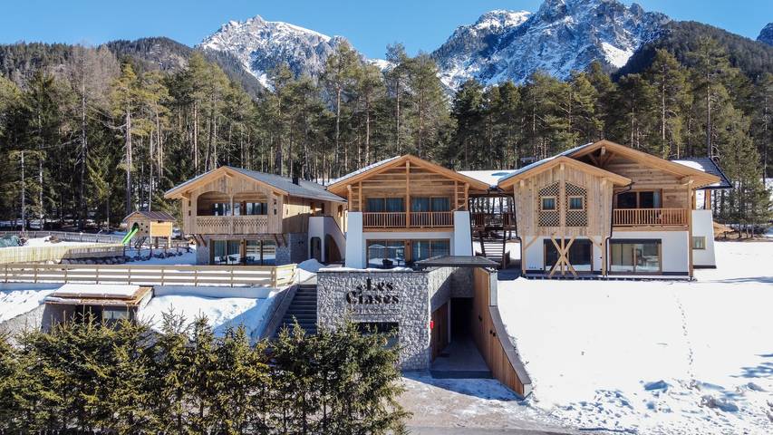 Baita per 6 persone, con sauna e balcone in Dolomiti di Braies