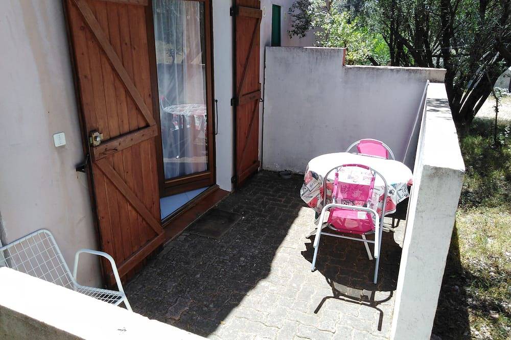 Chambre individuelle avec terrasse, facile accès, proche plage pallombaggia in Porto-Vecchio, Arrondissement de Sartène