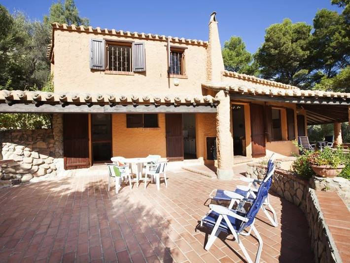 Villa per 8 persone, con Terrazza e Giardino a Torre delle Stelle