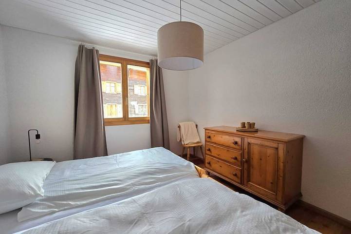 Gîte pour 6 personnes, avec terrasse à Saint-Martin (Suisse) - 4