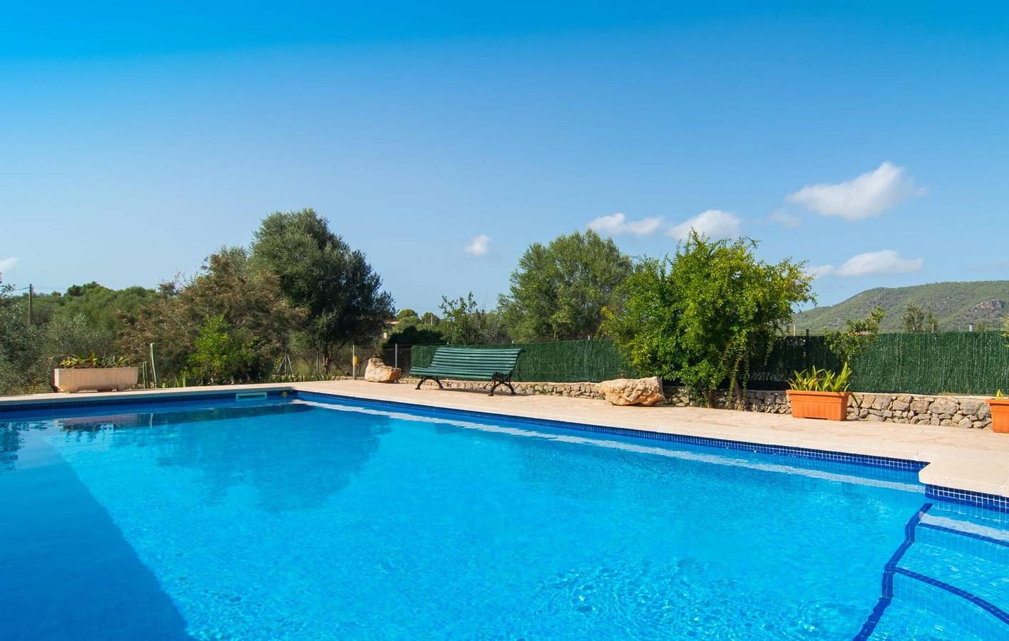 Gemütliche Wohnung mit Terrasse und Pool, 900m zum Strand Sa Marjal in Port Nou, Son Servera