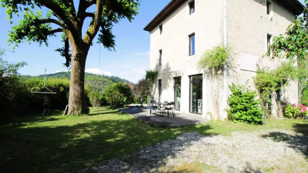 Ganze Ferienwohnung, Ferienwohnung für 9 Personen (270 m²) in Billième in Billième, Chambéry und Umgebung