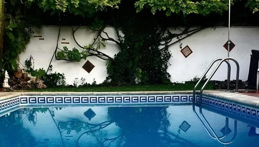 Maison de vacances pour 8 personnes, avec piscine ainsi que jardin et vue, animaux acceptés - 1