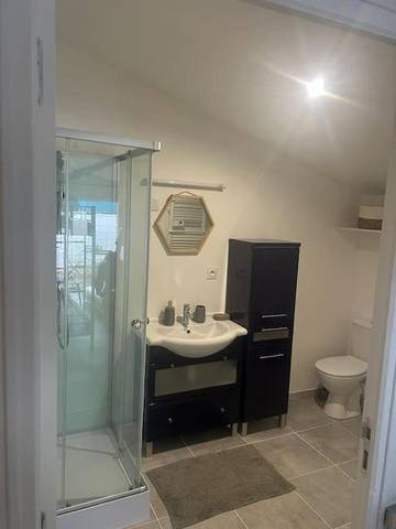 Gîte pour 3 personnes, avec jardin et terrasse à Étaules