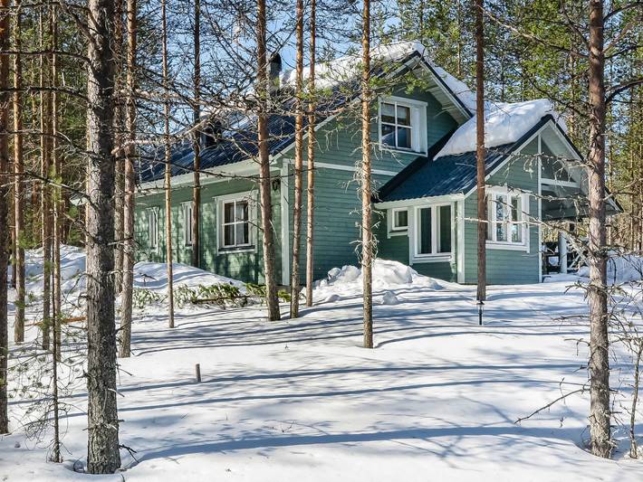 Ferienhaus für 6 Personen, mit Balkon und Sauna sowie Seeblick in Pudasjärvi