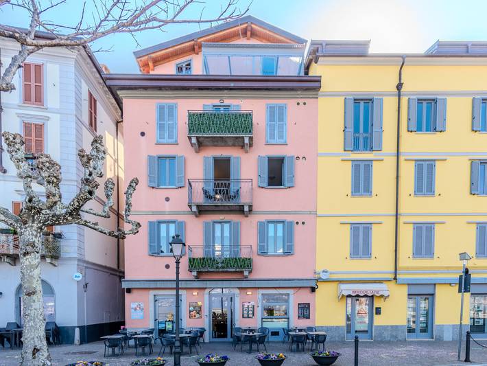Appartamento vacanze per 4 persone, con balcone e vista lago - 1