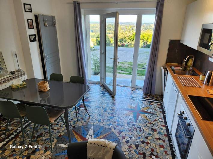 Appartement de vacances pour 3 personnes, avec jardin et vue