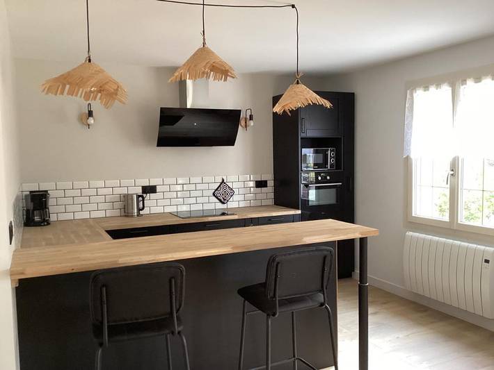 Location de vacances pour 10 personnes, avec jardin et terrasse à Écommoy - 2