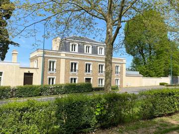 Gîte pour 4 personnes, avec jardin dans Fresnes-sur-Marne