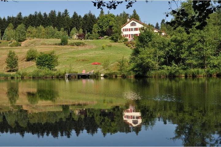 Chambre d’hôte pour 2 personnes, avec jardin ainsi que terrasse et vue à Faucogney-et-la-Mer