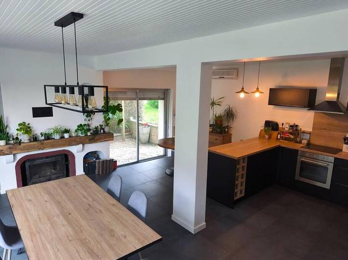 Maison de vacances pour 6 personnes, avec Balcon et Terrasse ainsi que Jardin et Vue à Plumaugat