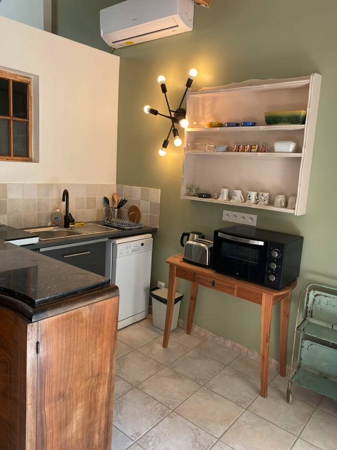 Renovated Gite in tile factory in Provence in Salernes, Draguignan region