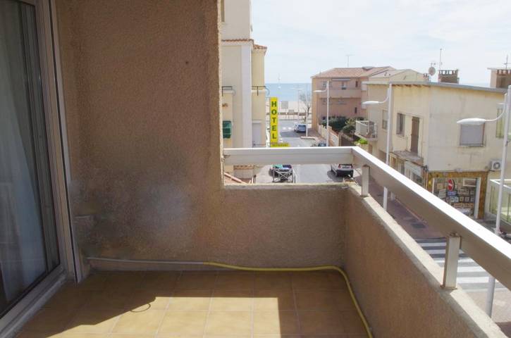Location de vacances pour 2 personnes, avec vue et balcon, adapté aux familles dans Office De Tourisme De Valras Plage - 4
