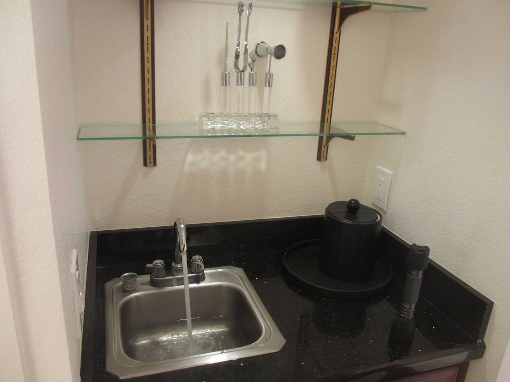 Villa for 8 Guests in McCormick Ranch, Scottsdale