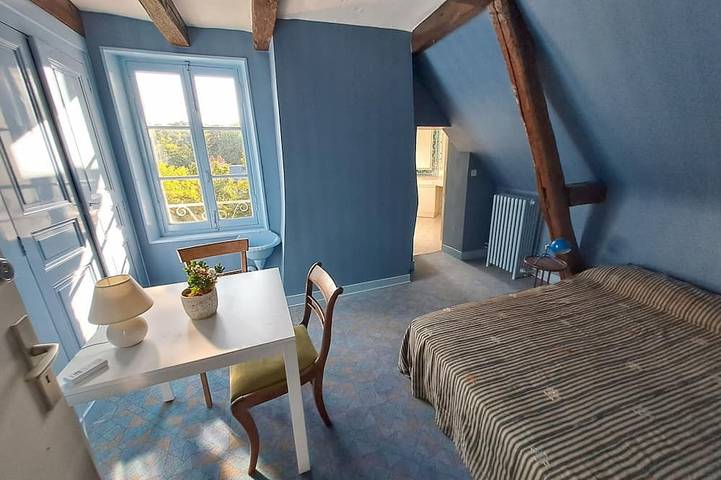 Location de vacances pour 20 personnes, avec terrasse ainsi que jacuzzi et jardin à Saint-Avertin - 4