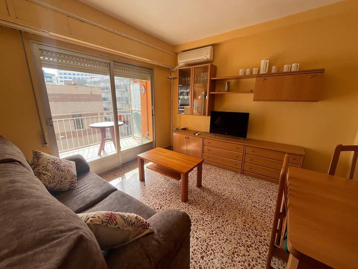 Apartamento para 4 personas, con terraza en Gandía