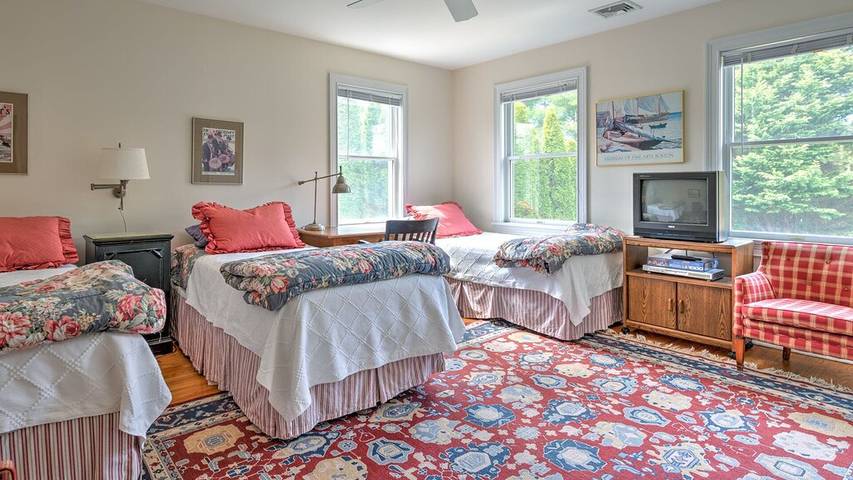 Vacation rental for 8 people, with terrace, with pets in Southampton (NY)