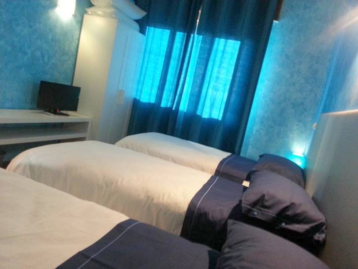 Hôtel pour 4 personnes, avec terrasse ainsi que jardin et vue à Fontanafredda - 2