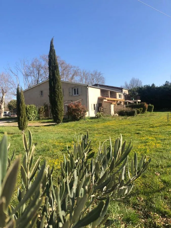 Apartamento de vacaciones para 4 personas, con vistas y jardín - 1