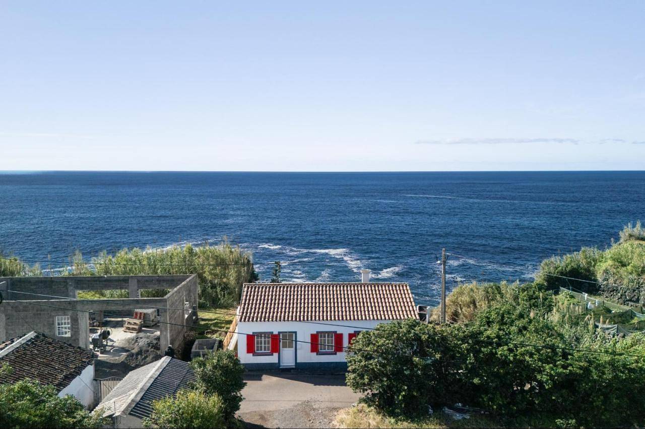 Two-Bedroom House in Lajes do Pico, Pico (Açores)