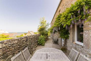 Gîte pour 10 Personnes dans Saint-Germain-des-Vaux, La Hague, Photo 2