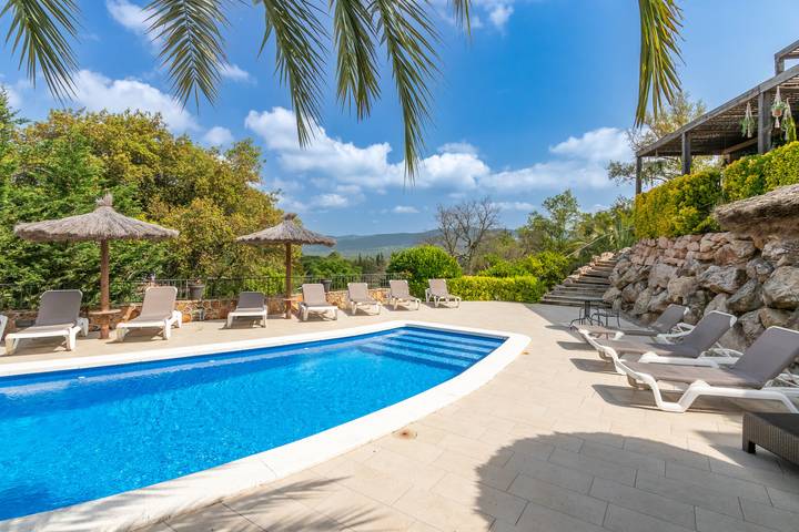 Villa for 12 people, with garden and balcony, with pets - 1